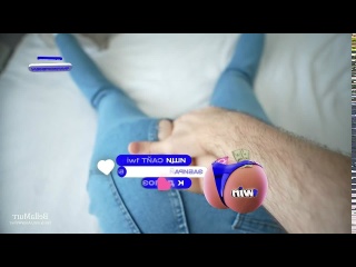 my roommate came to my room to show me the technical hole.