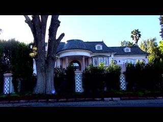 princess beverly, сarmela and bella threw themselves a hot party